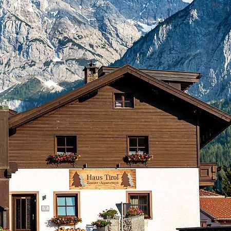Haus Tirol Ehrwald 호텔 외부 사진