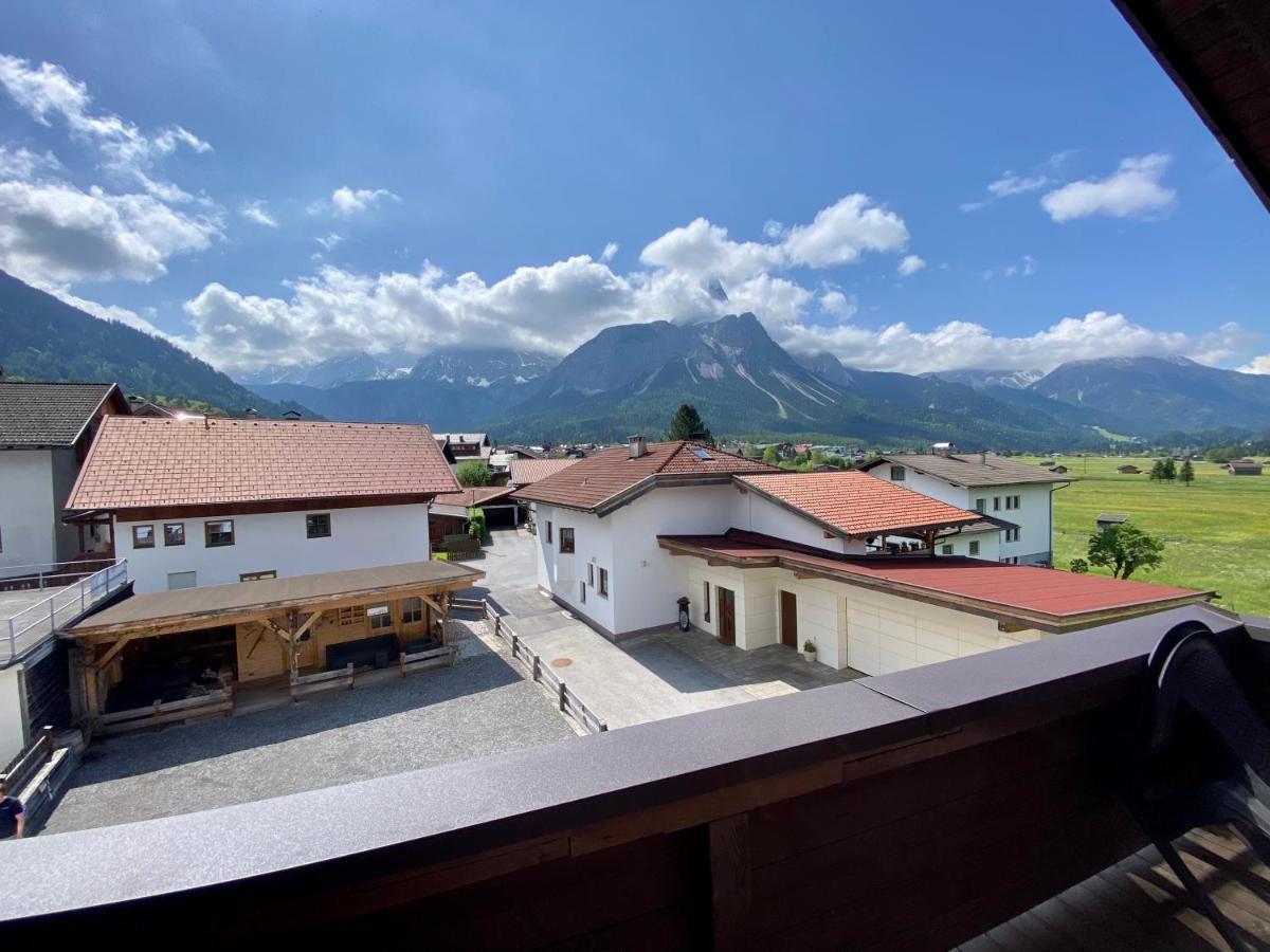 Haus Tirol Ehrwald 호텔 외부 사진