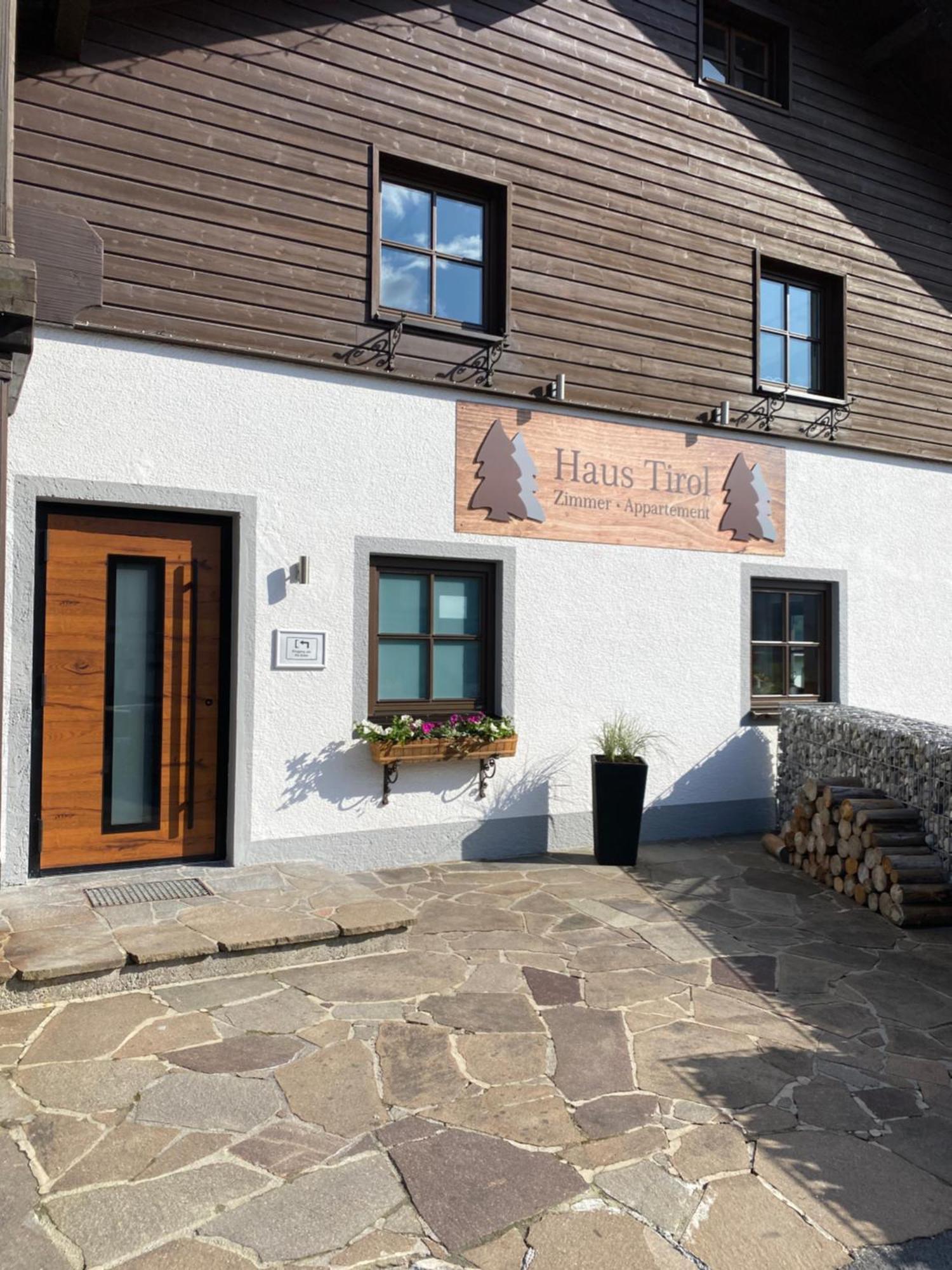 Haus Tirol Ehrwald 호텔 외부 사진
